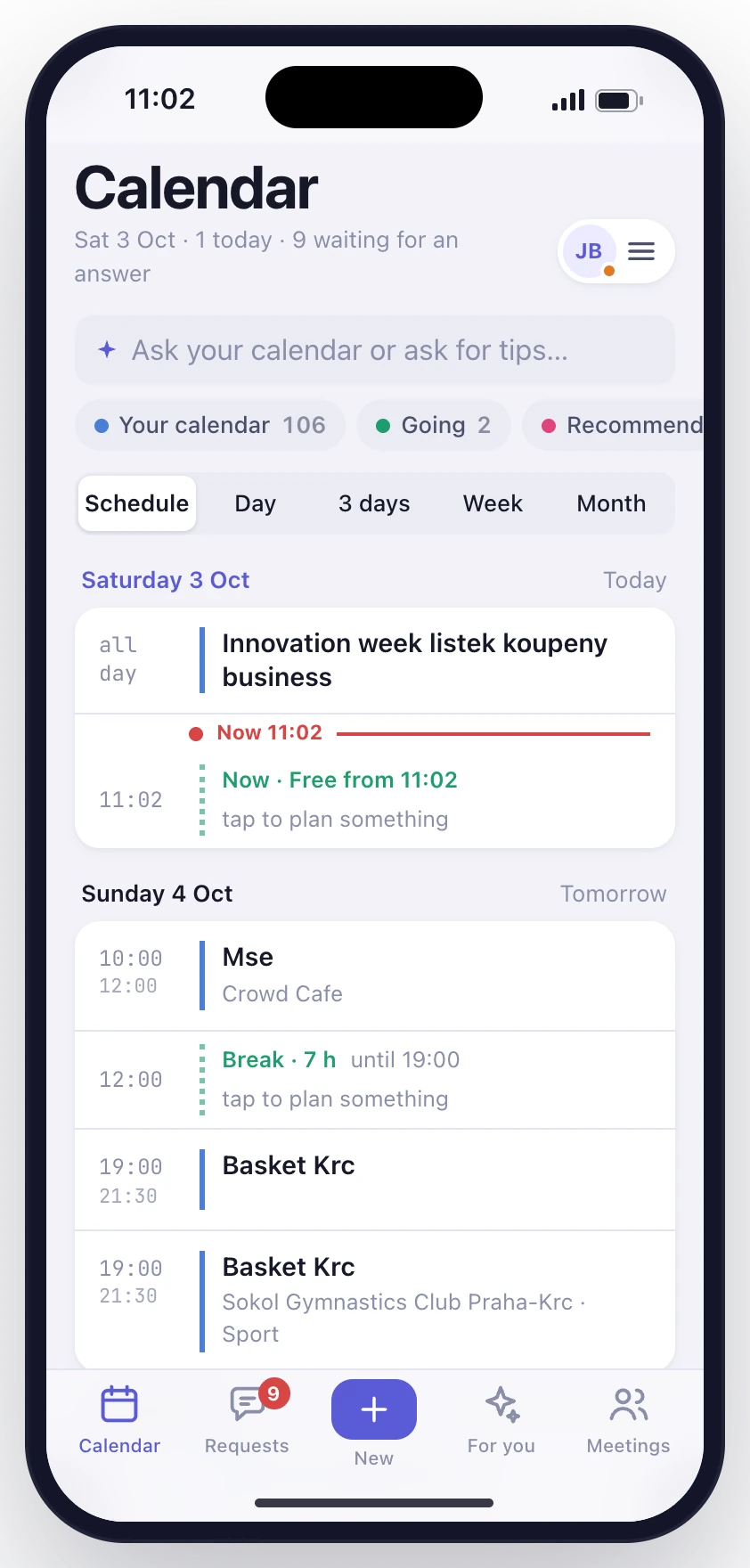 Calendar in the schedule view: today and tomorrow as a list, with free time marked